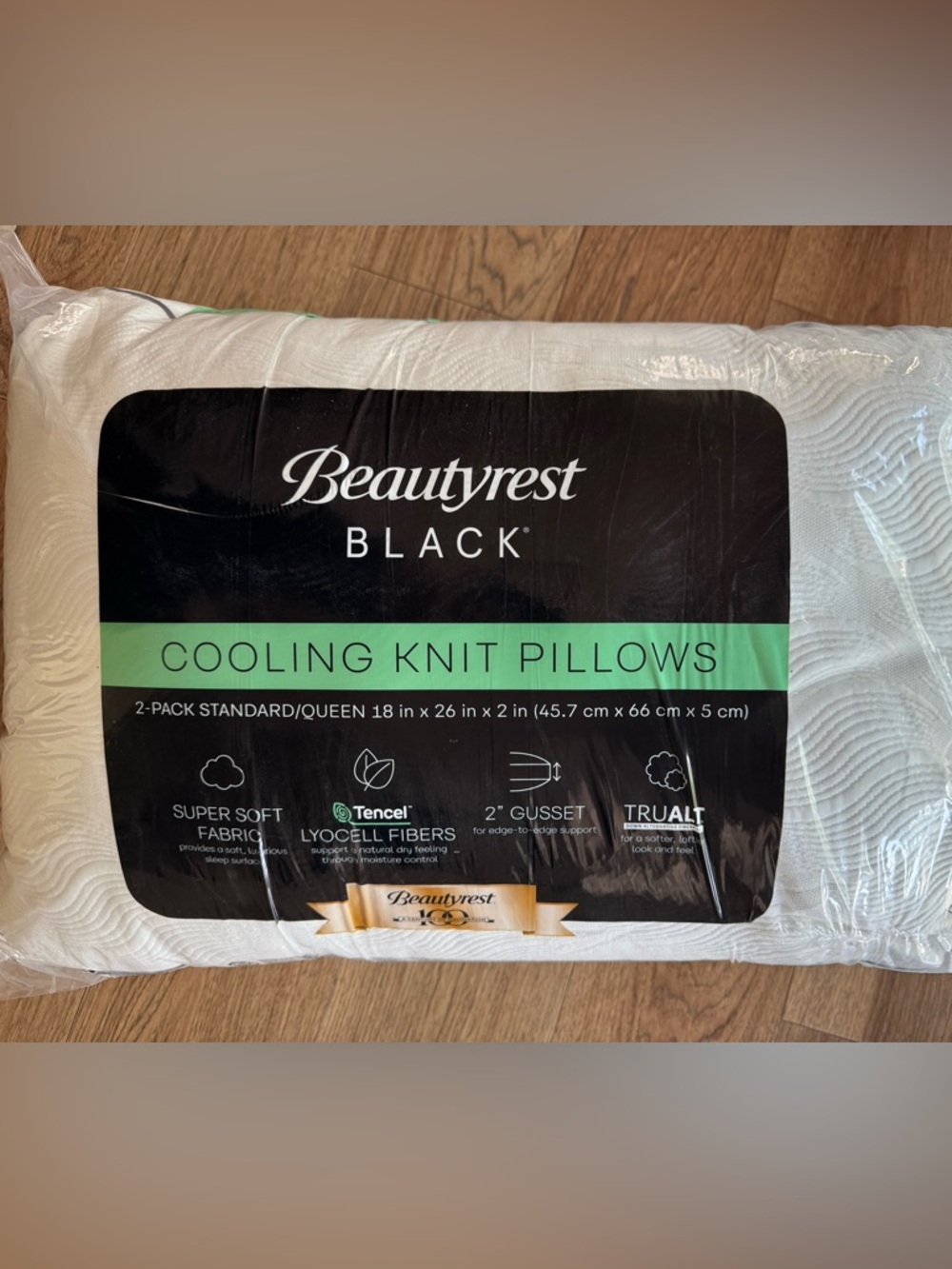 🎉LAST CHANCE🎉BEAUTYREST BLACK
2pk Luxurious‎ Down Alternative Pillows - Picture 9 of 11